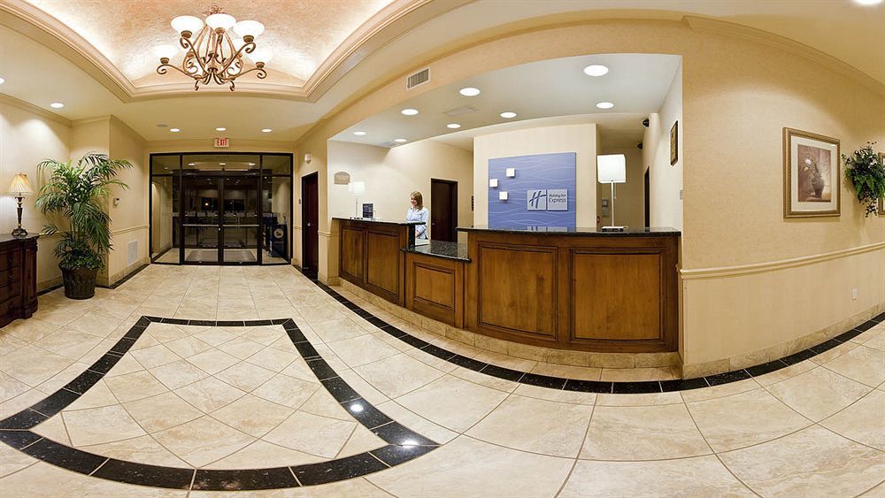 Holiday Inn Express Hotel And Suites Conroe By Ihg Zewnętrze zdjęcie